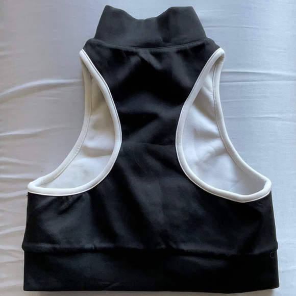 Burberry high neck crop top - Picture 2 of 4